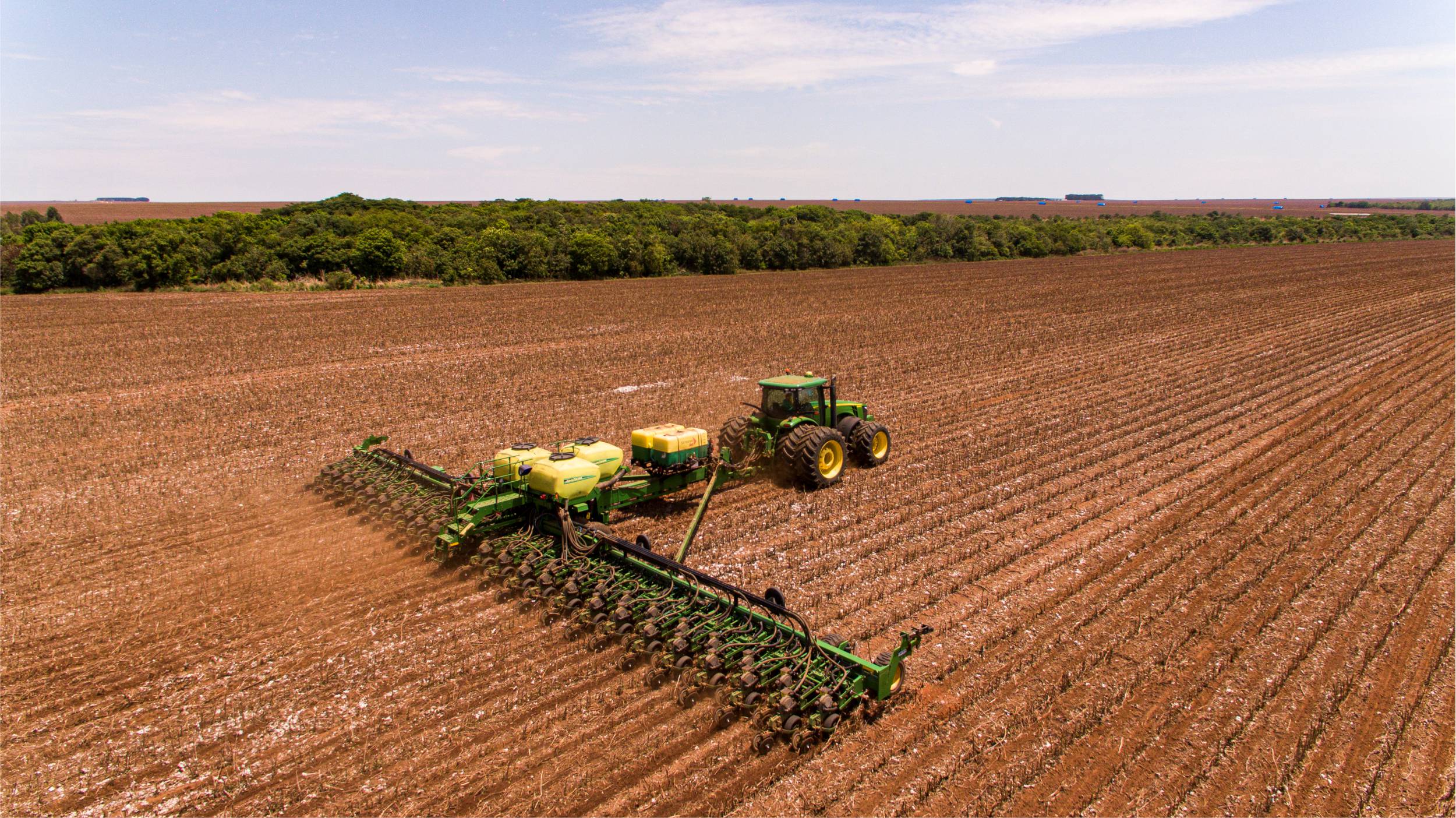 Você está visualizando atualmente Chuvas regulares devem favorecer plantio de soja em Mato Grosso